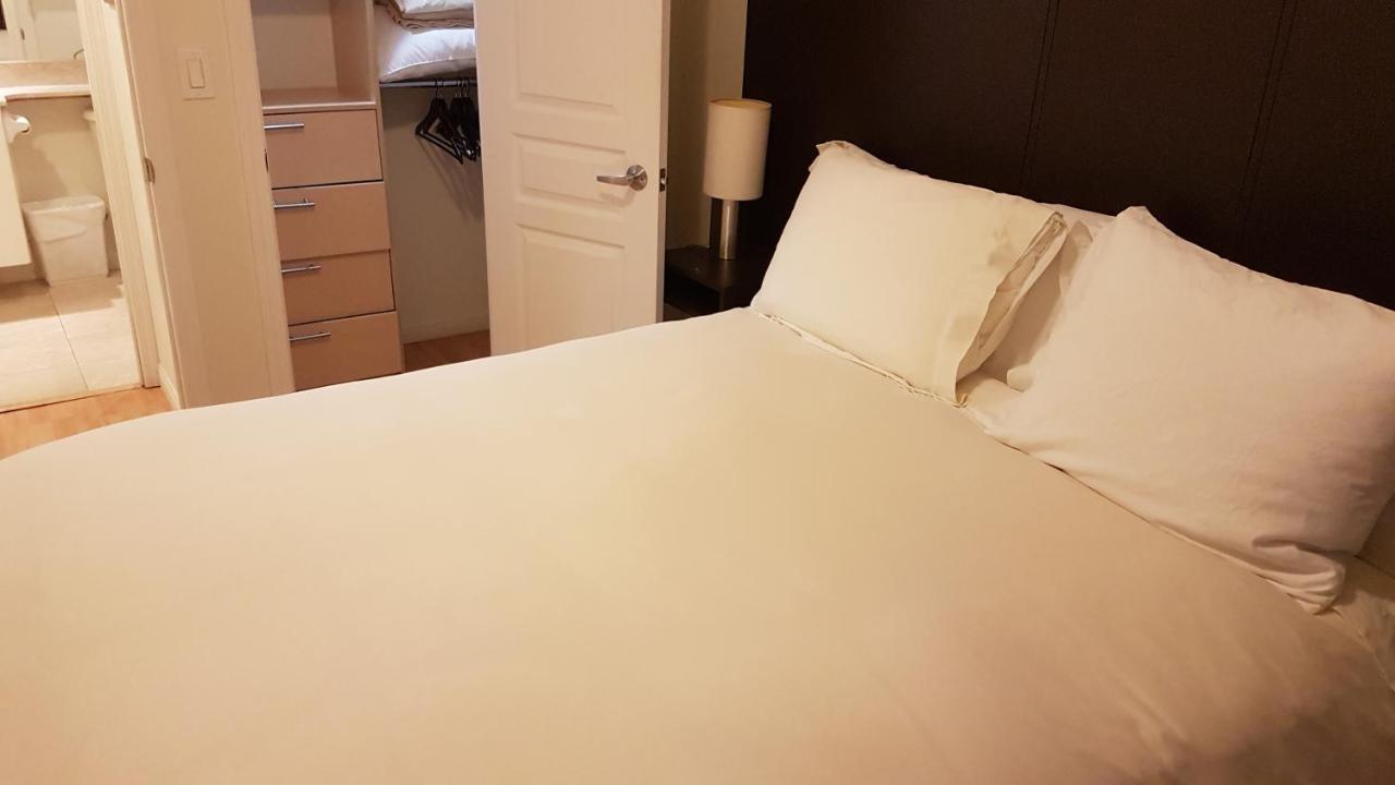 Toronto Luxury Accommodations - University Plaza Ngoại thất bức ảnh